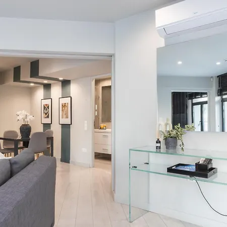 Apartment Fantastic With Shared Rooftop Deck *